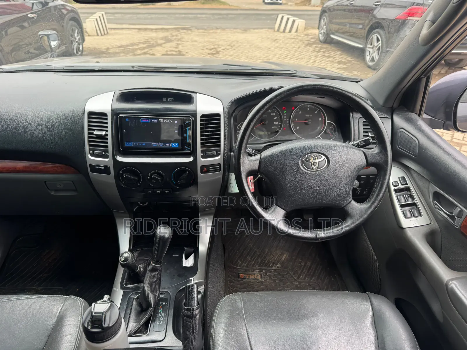 Toyota Land Cruiser Prado 2006 Black
