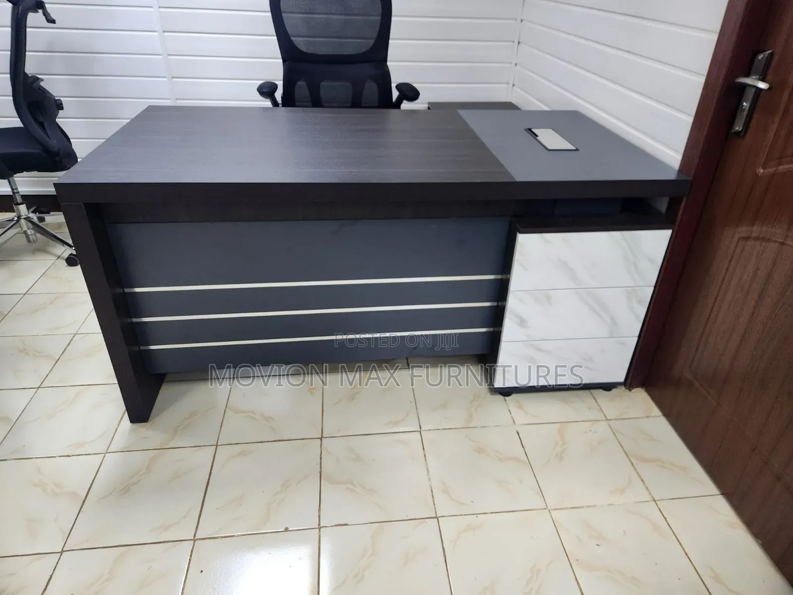 Executive Office Desk,Elevet Office Desk