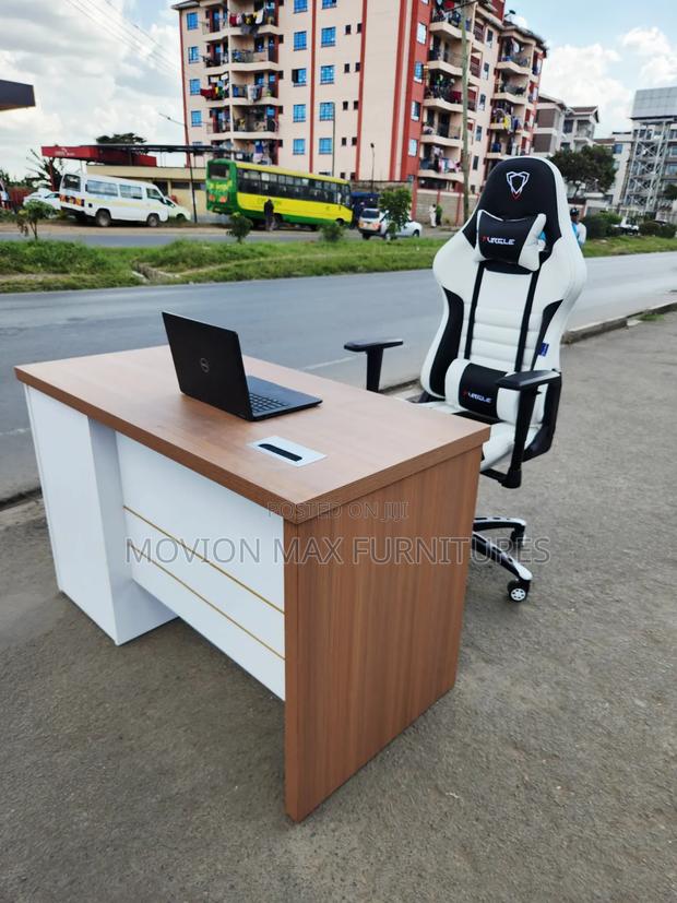 Executive Desktop, Strong Sets