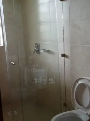 6bdrm House in Garden Court, Ridgeways for rent