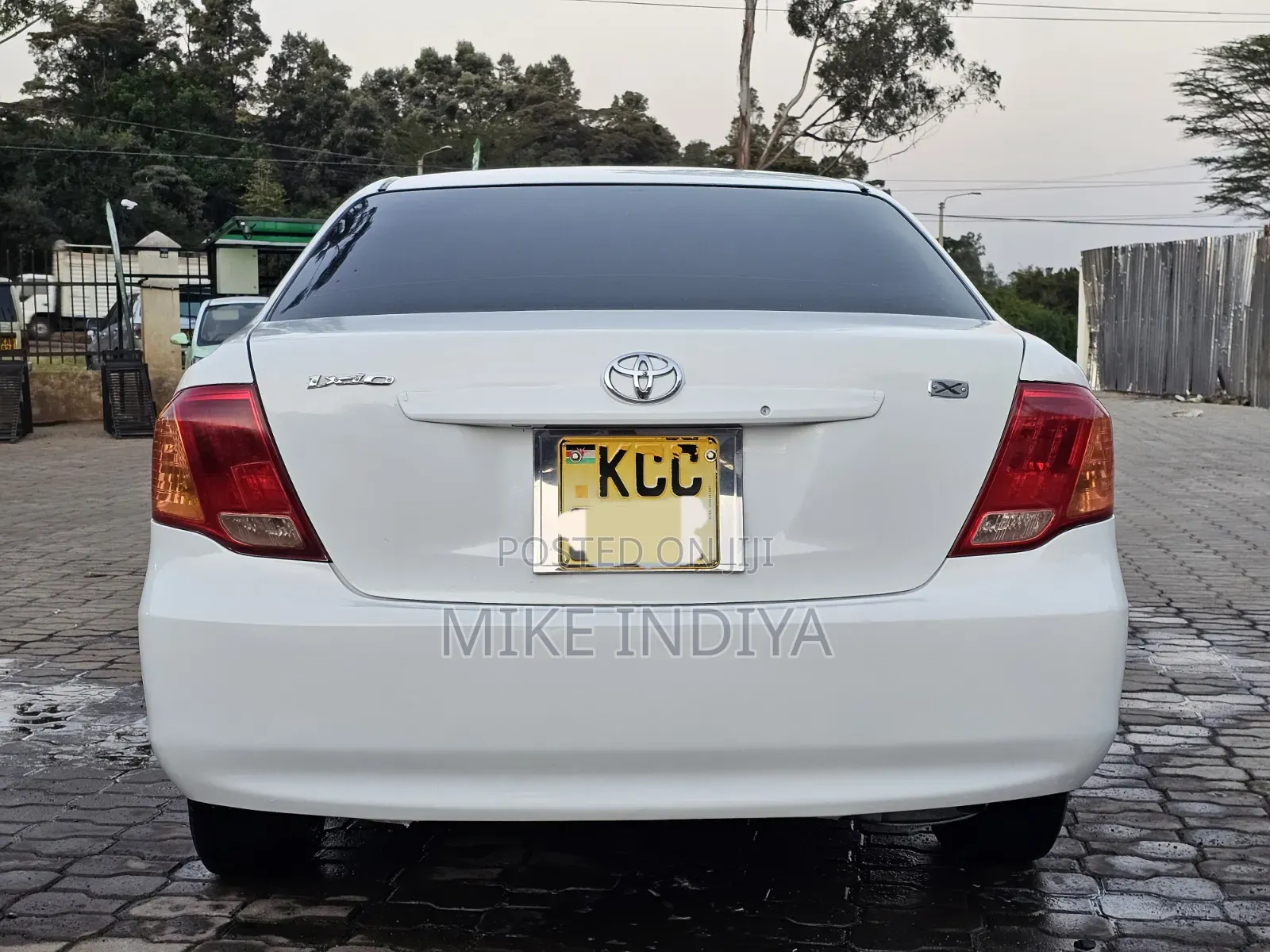 Toyota Axio 2008 White