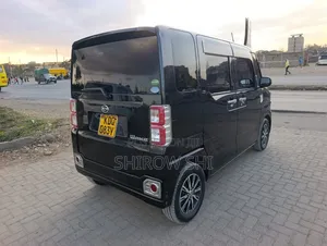 Daihatsu Wake 2017 Black
