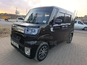 Daihatsu Wake 2017 Black