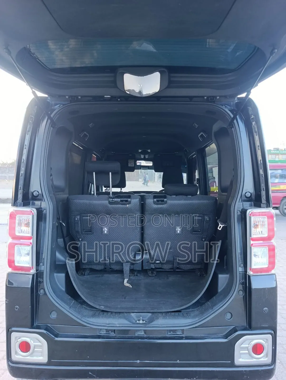 Daihatsu Wake 2017 Black