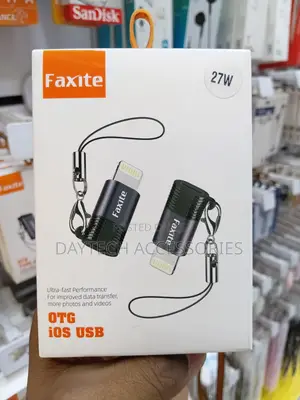 OTG Adapter Lightning to USB-C Converter.