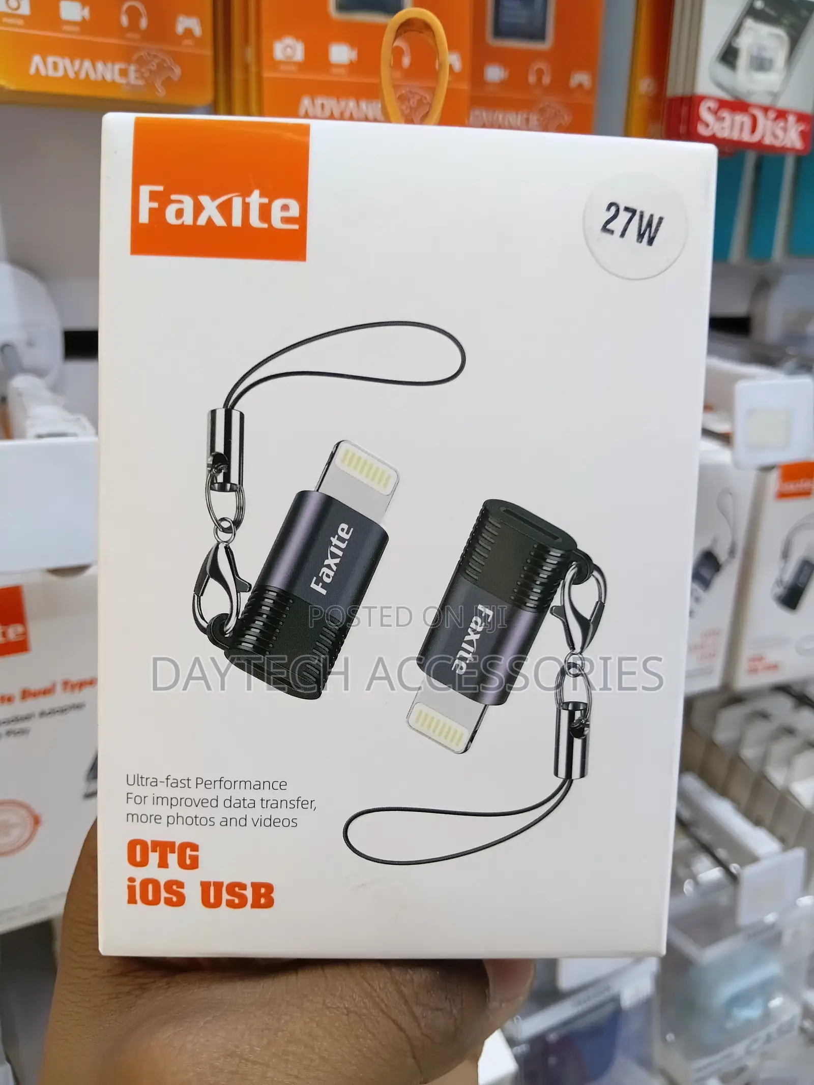 OTG Adapter Lightning to USB-C Converter.
