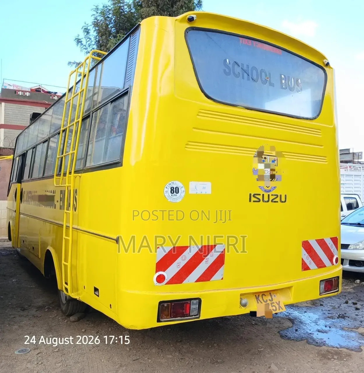 Isuzu FRR 2015 Yellow