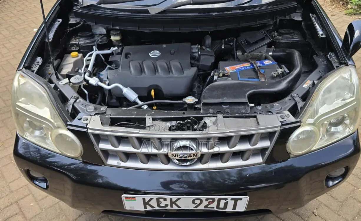 Nissan X-Trail 2010 Black