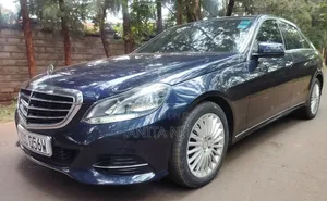 Mercedes-Benz E250 SV Premium 2014 Blue