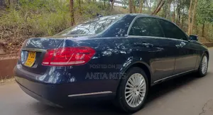 Mercedes-Benz E250 SV Premium 2014 Blue