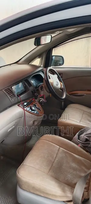 Toyota ISIS 2.0 G U-selection 4WD 2008 Pearl