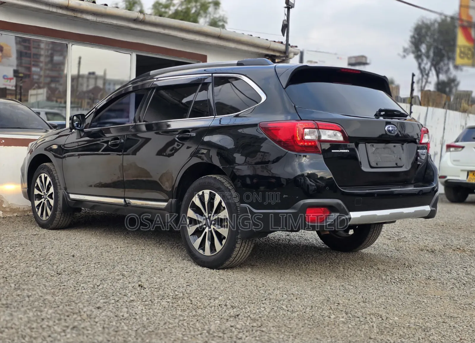 Subaru Outback 2017 Black