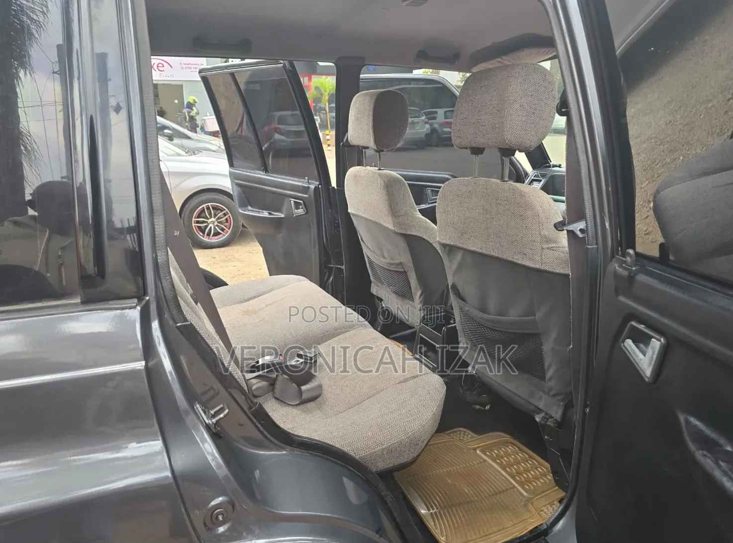 Suzuki Escudo 1995 Gray