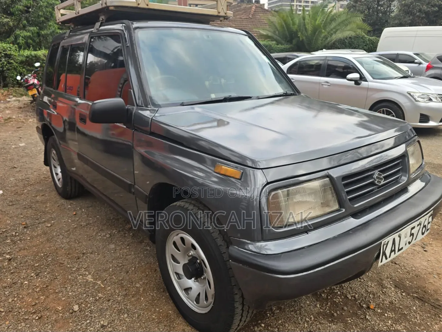 Suzuki Escudo 1995 Gray