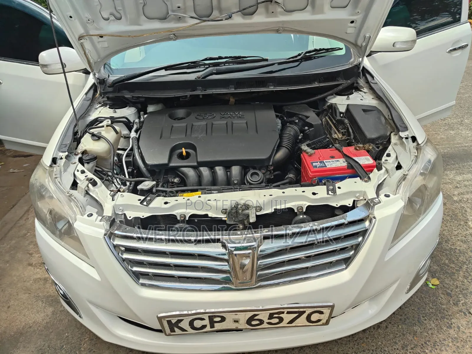 Toyota Premio 2010 White