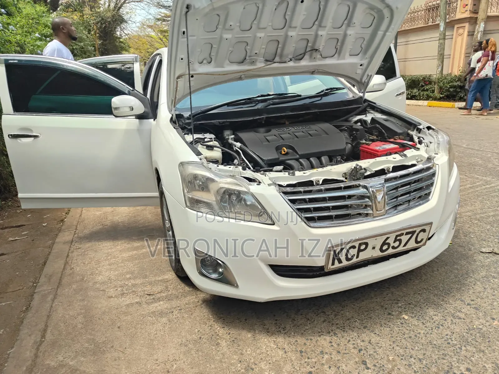Toyota Premio 2010 White