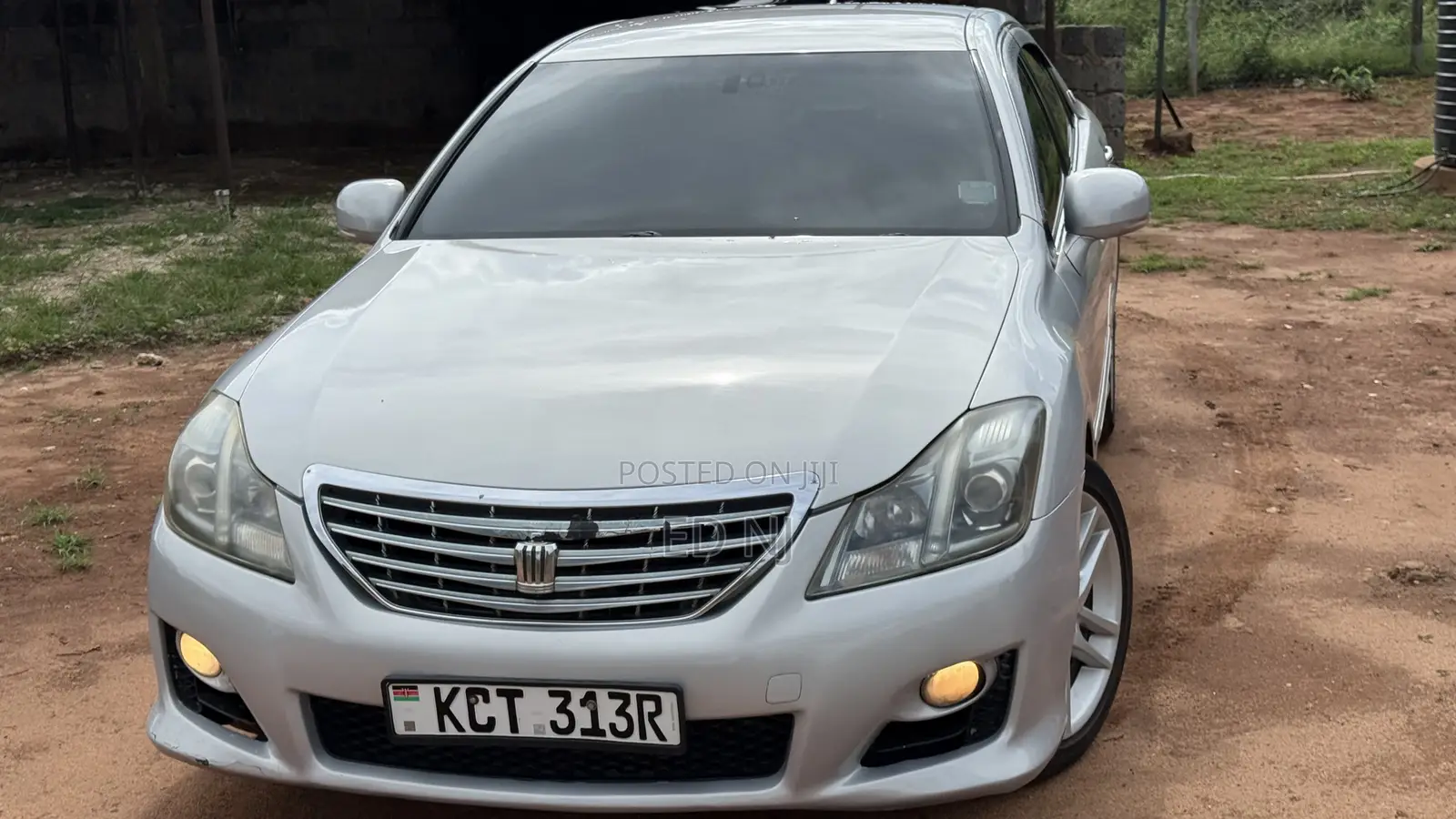 Toyota Crown 2012 Silver