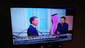 LG TV, 43" Smart TV