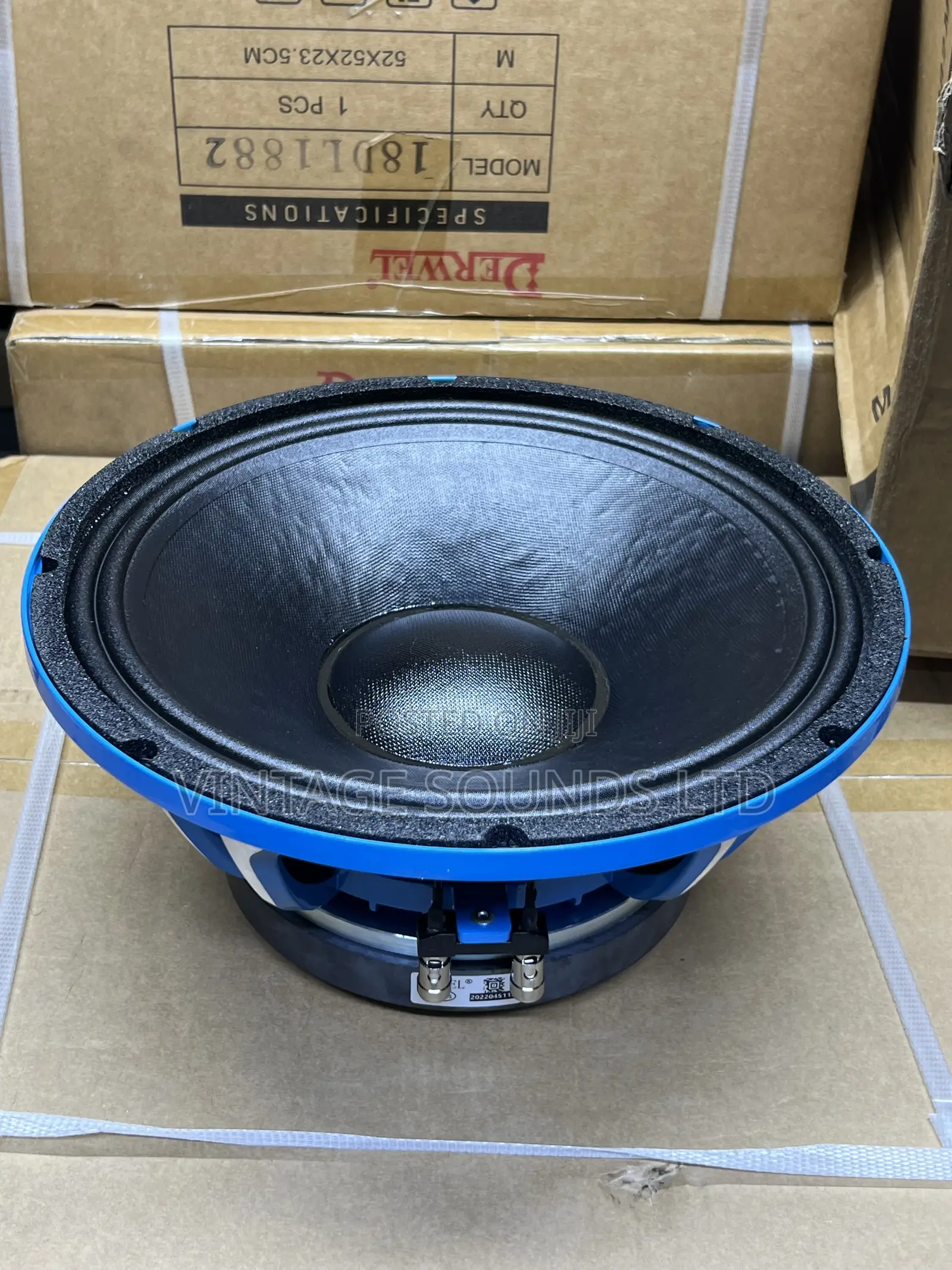 Derwel 12DE600 12" Professional PA Speaker Driver - 600W, 8-Ohm