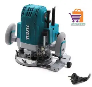 TOTAL TR111216 Router 1600W