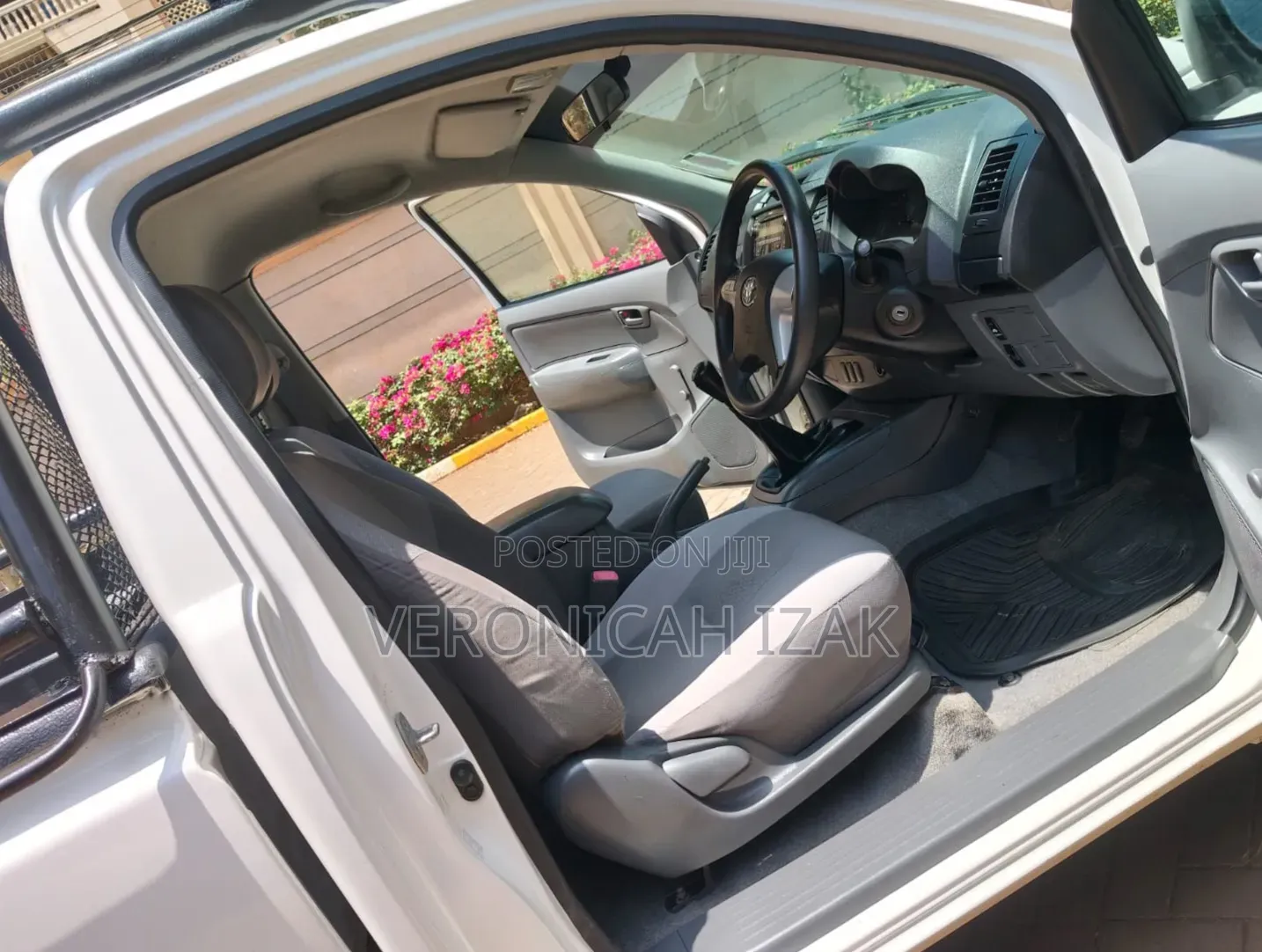 Toyota Hilux 2015