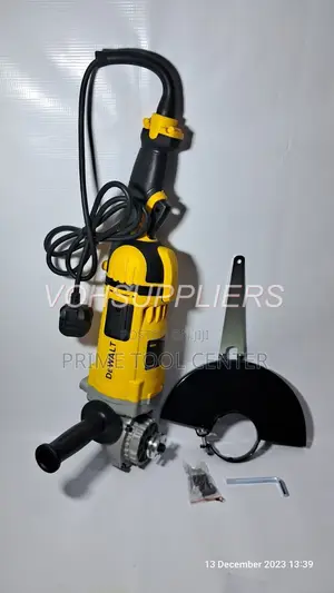 DEWALT Grinder 9 INCH