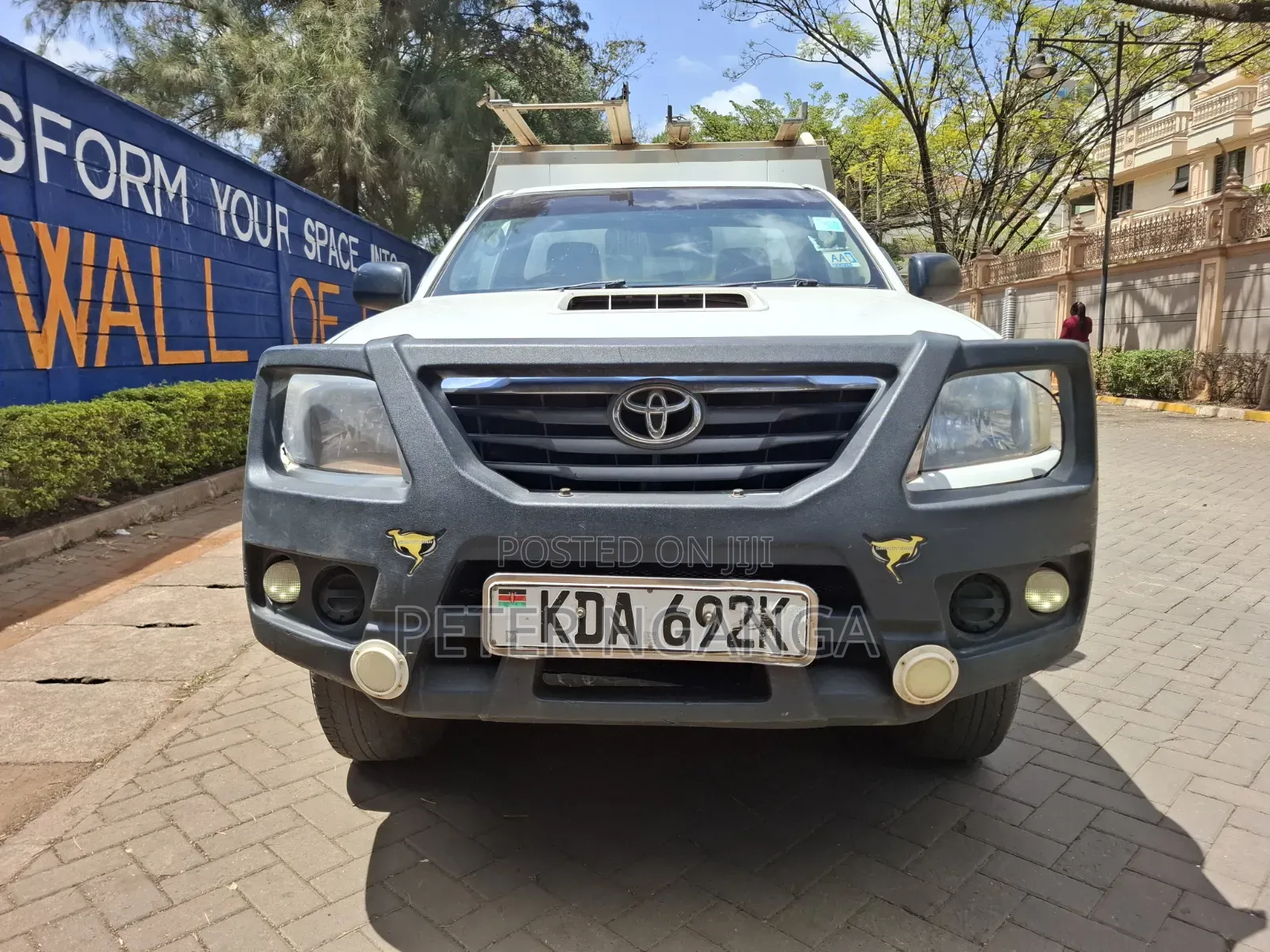 Toyota Hilux 2014 Off white