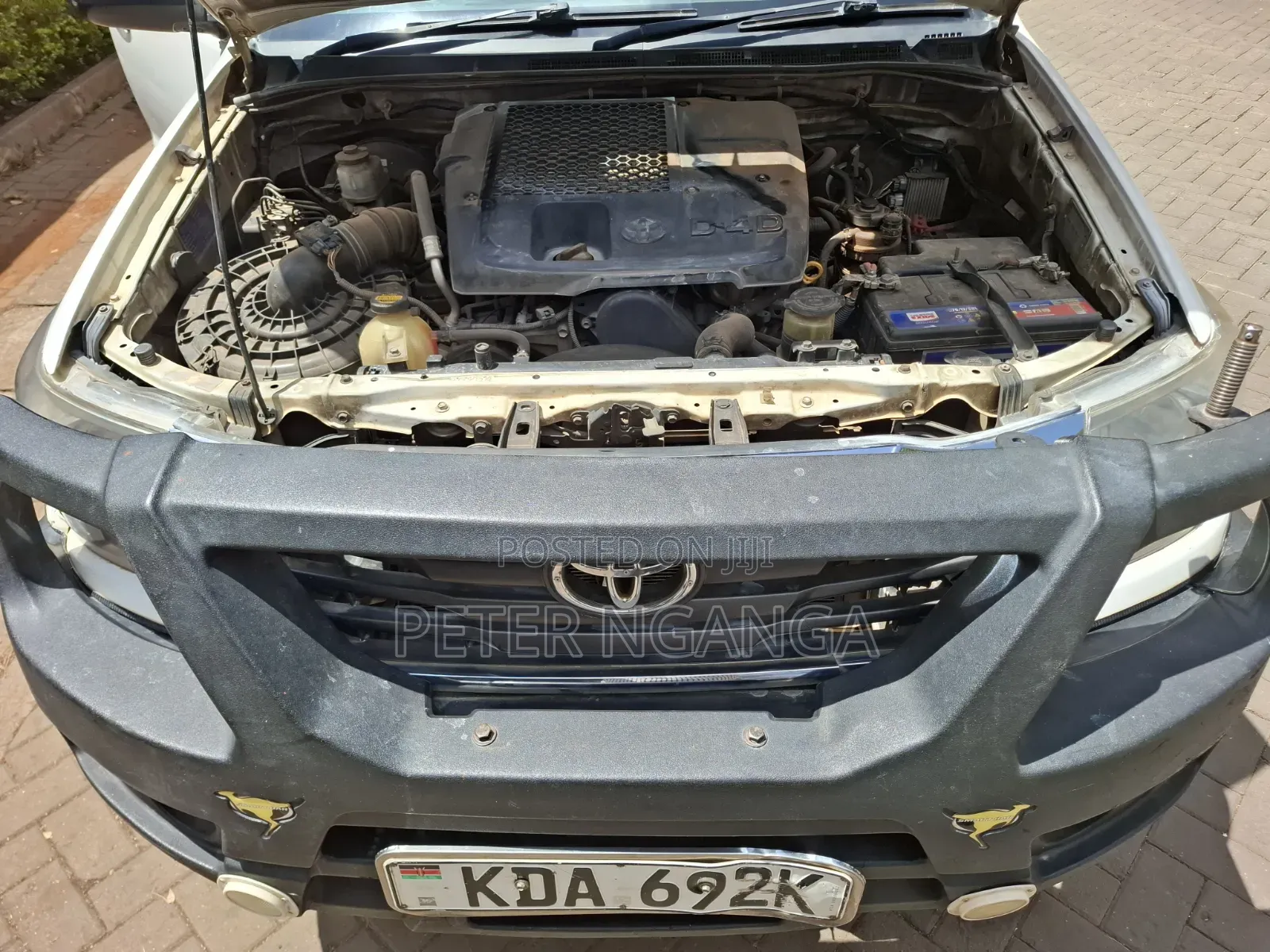 Toyota Hilux 2014 Off white