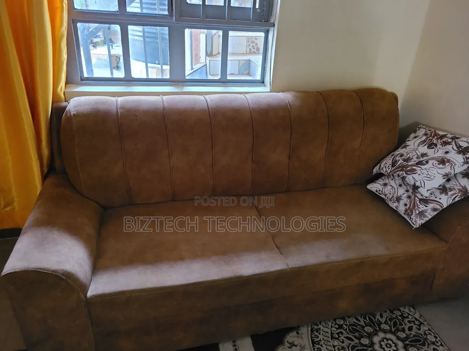 3seeter Sofa
