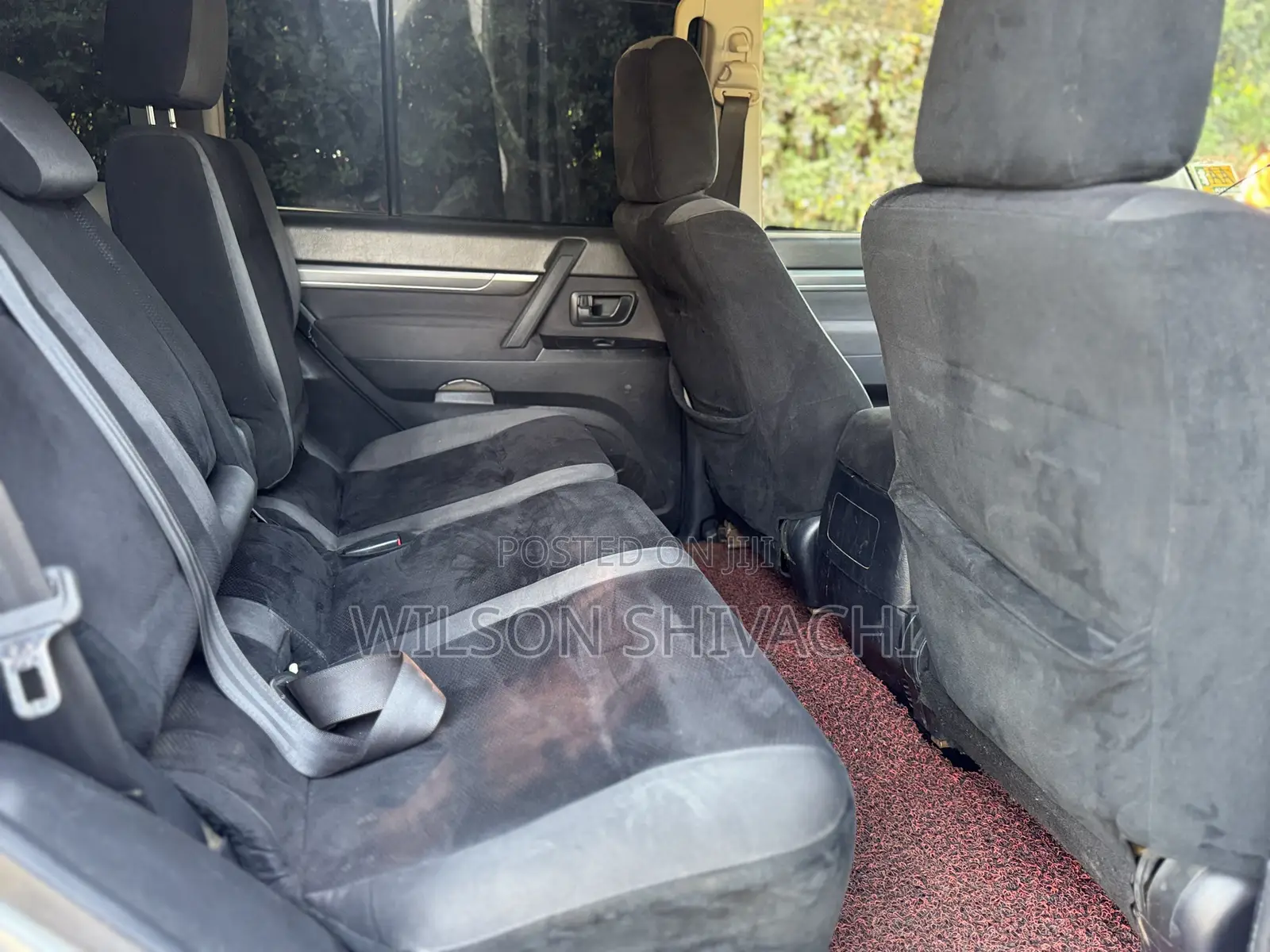 Mitsubishi Pajero 2010 Silver