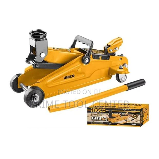 INGCO Hydraulic floor jack 3 TON