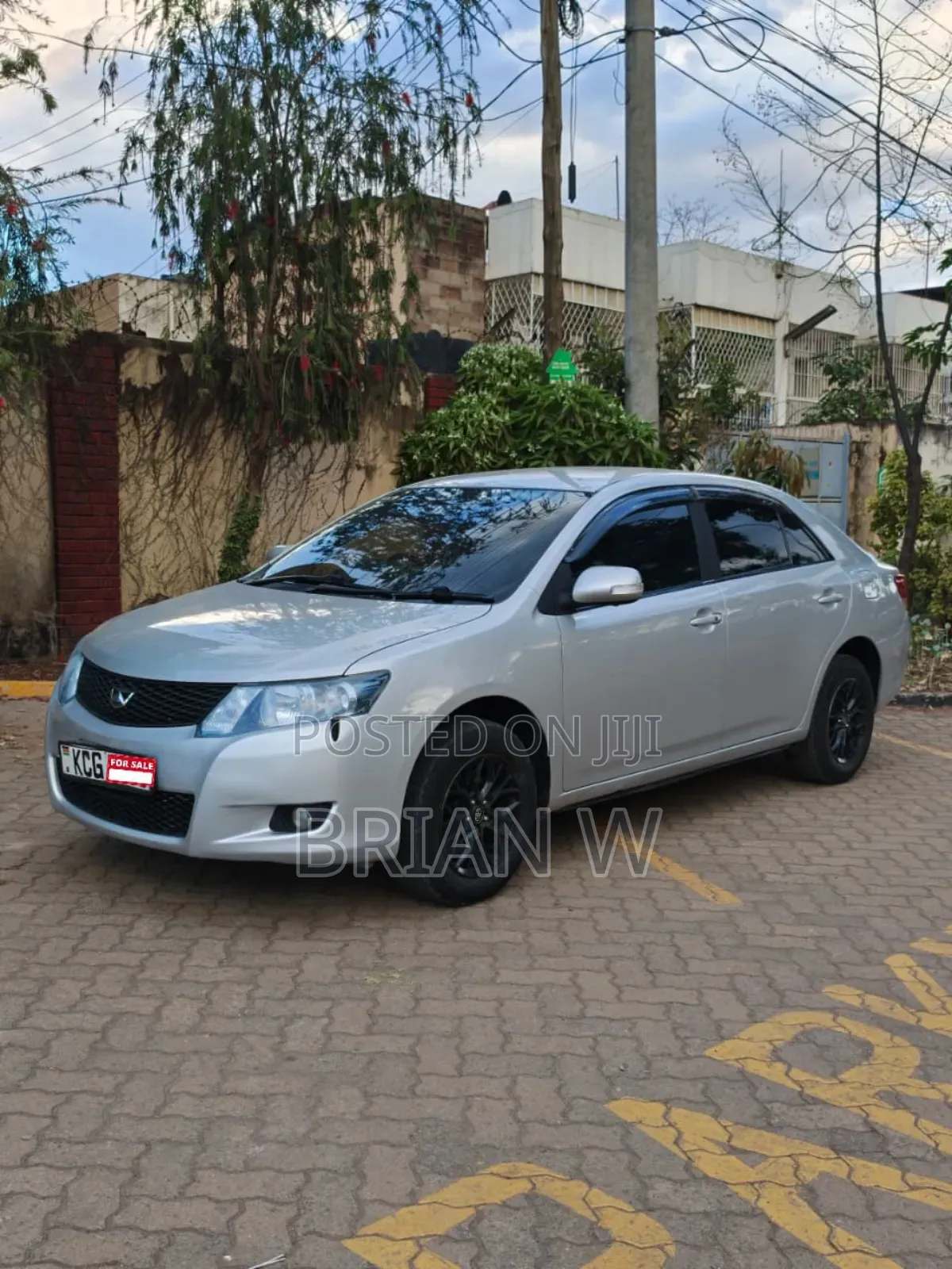 Toyota Allion 2010 Silver