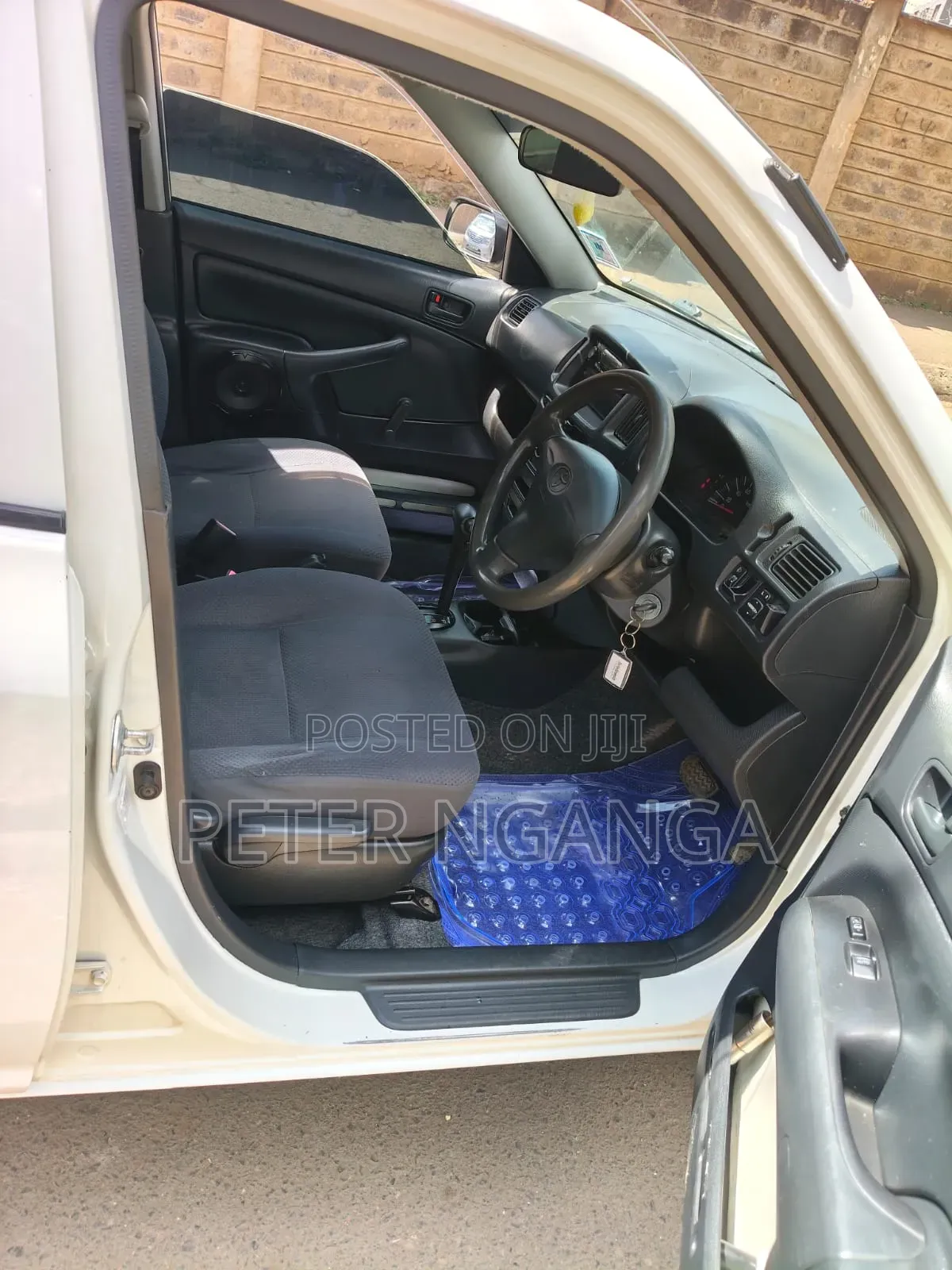 Toyota Probox 2014 White