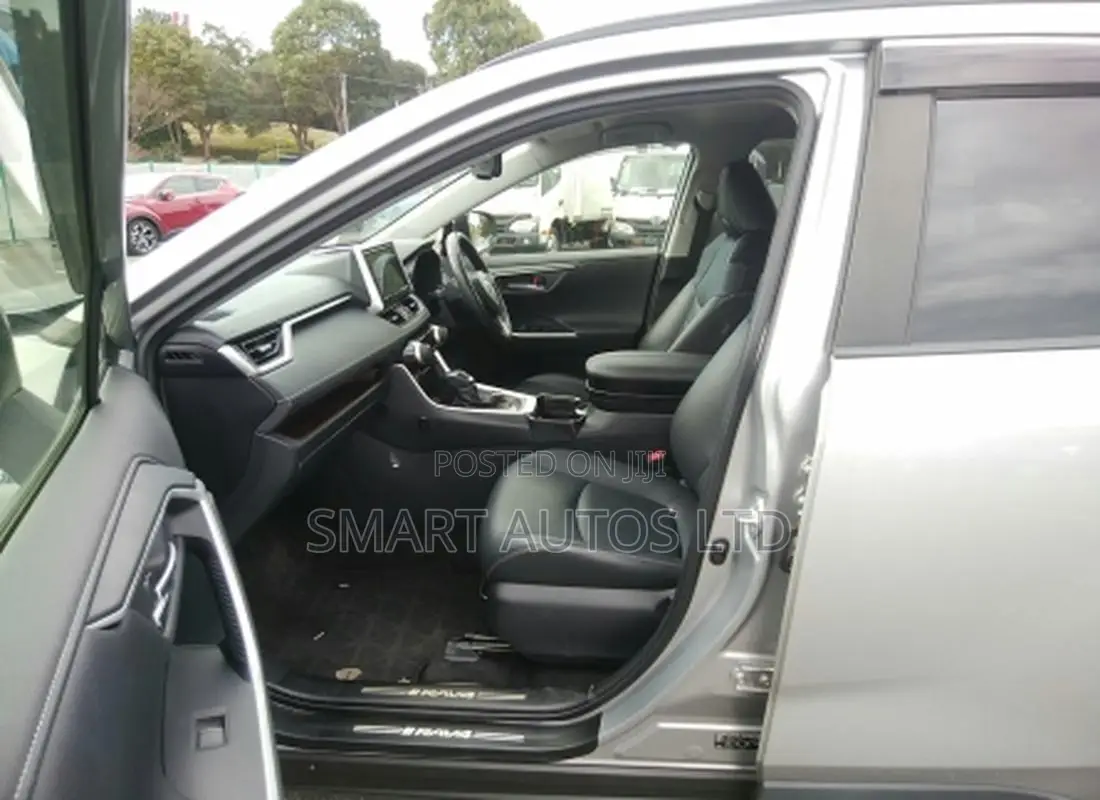 Toyota RAV4 2019 Silver