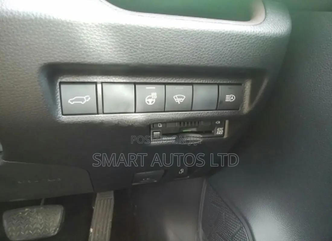 Toyota RAV4 2019 Silver