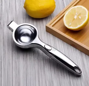 Heavy Manual Lemon Squeezer - Bz