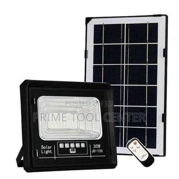 30 Watts Dusk To Dawn SOLAR FLOODLIGHT
