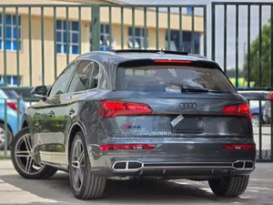 Audi SQ5 3.0T Premium AWD quattro 2020 Gray