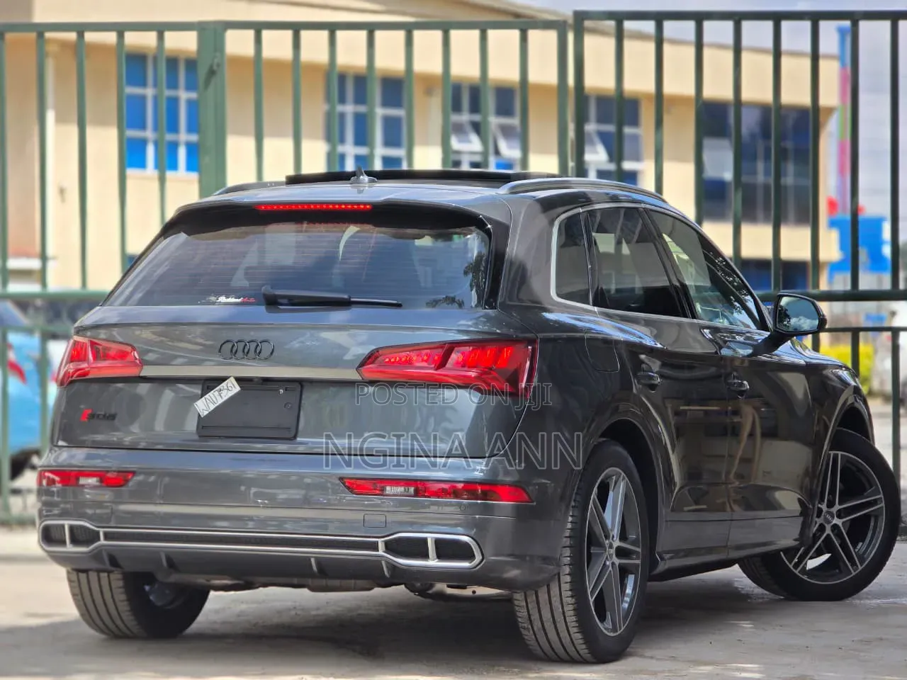 Audi SQ5 3.0T Premium AWD quattro 2020 Gray