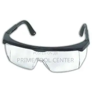 Total Safety goggles Material: PC