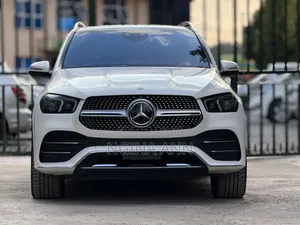 Mercedes-Benz GLE-Class 2018 White