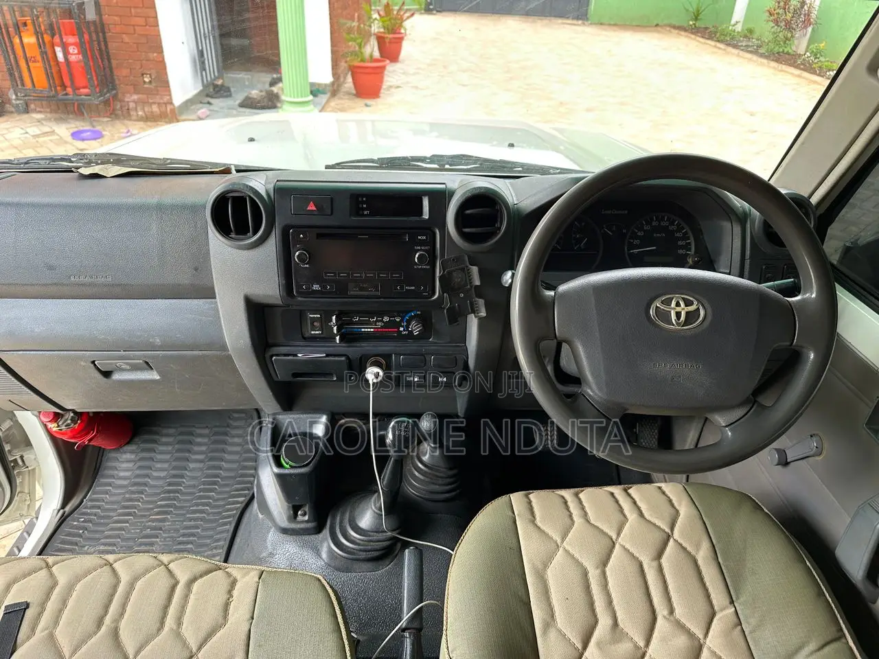 Toyota Land Cruiser 2020 White