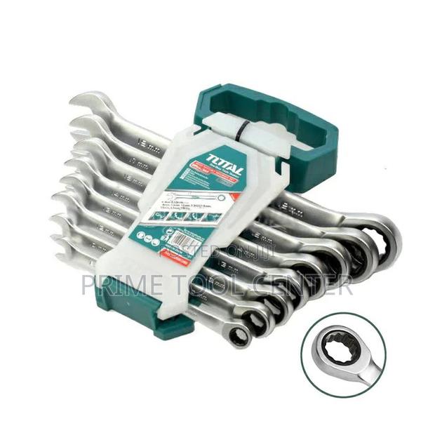 Total 8 Pcs ratchet spanner set