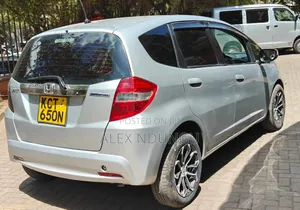 Honda Fit 2012 Silver