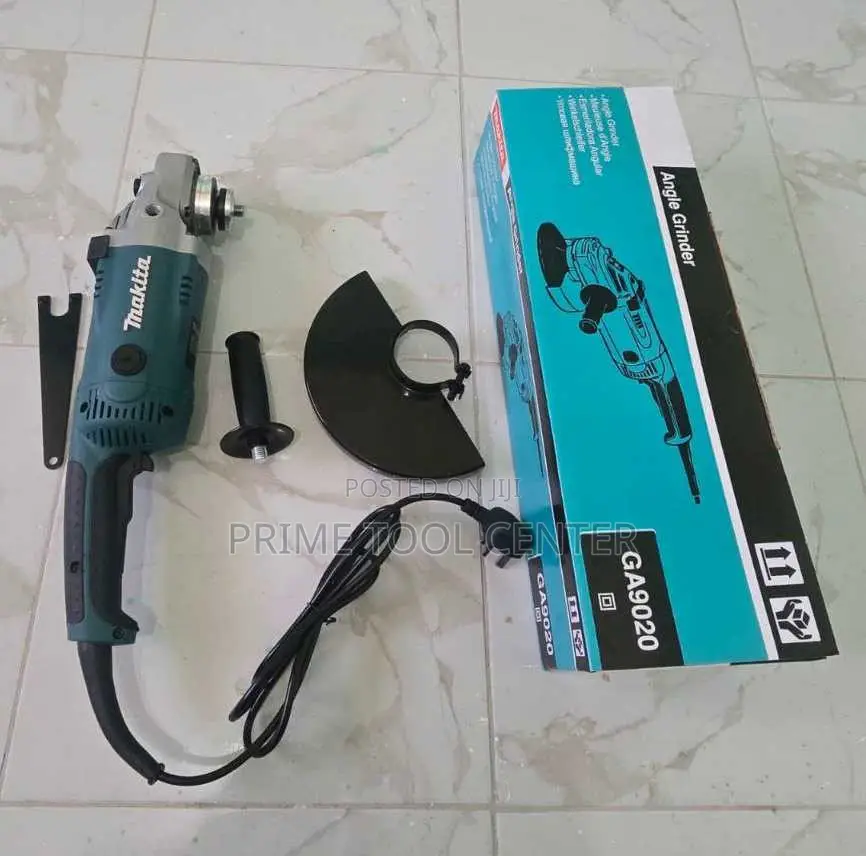 Makita GA9020 9-inch angle grinder 2200W