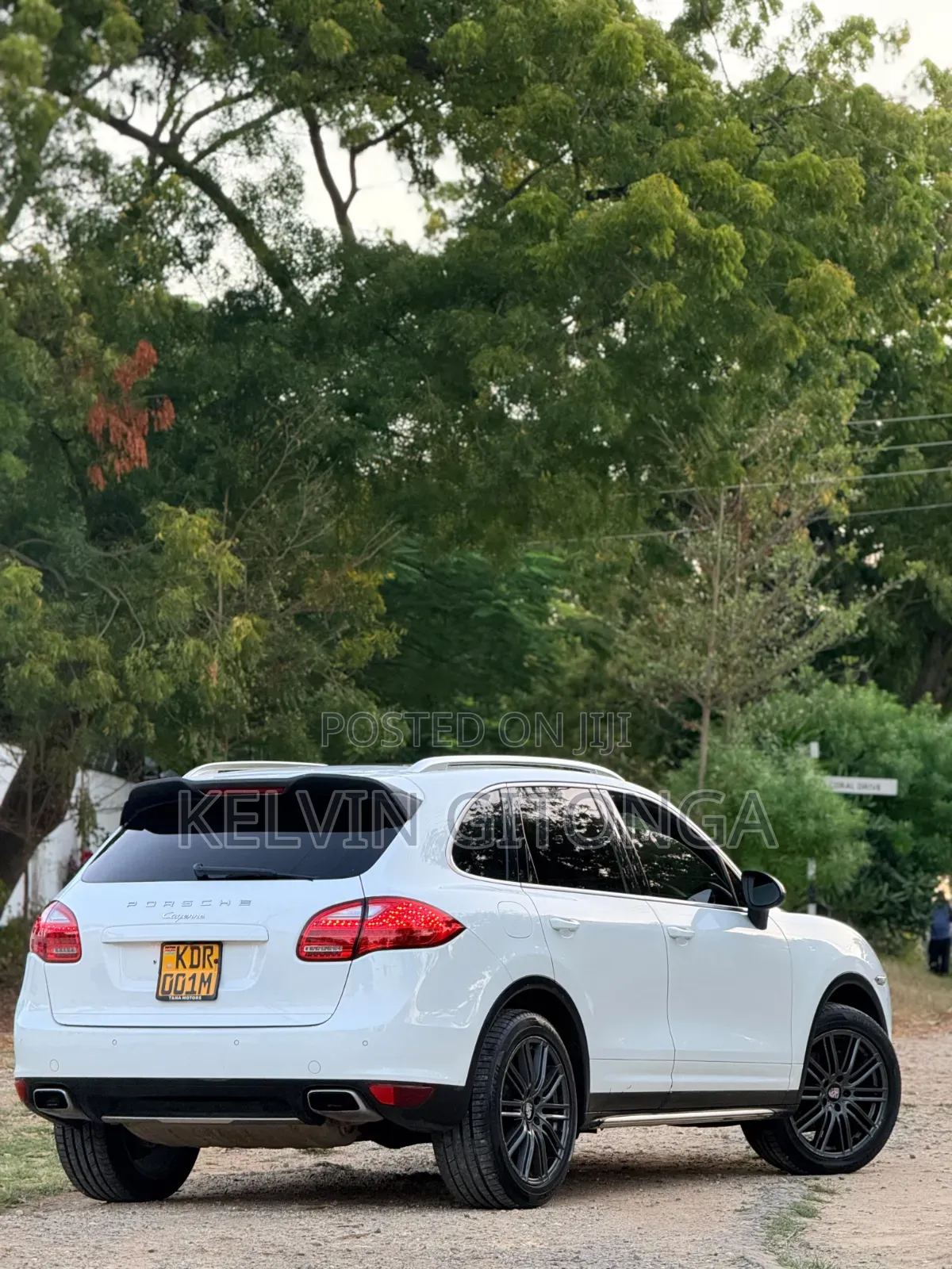 Porsche Cayenne 2019 White