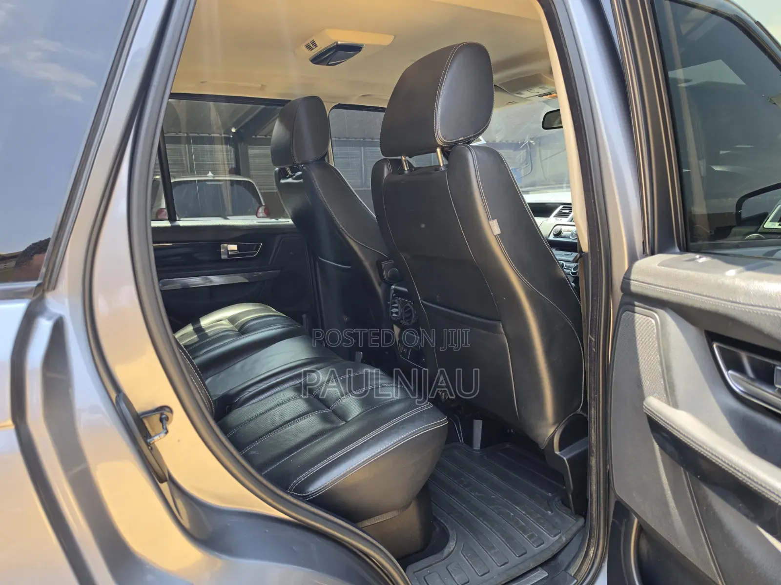 Land Rover Range Rover Sport 2012