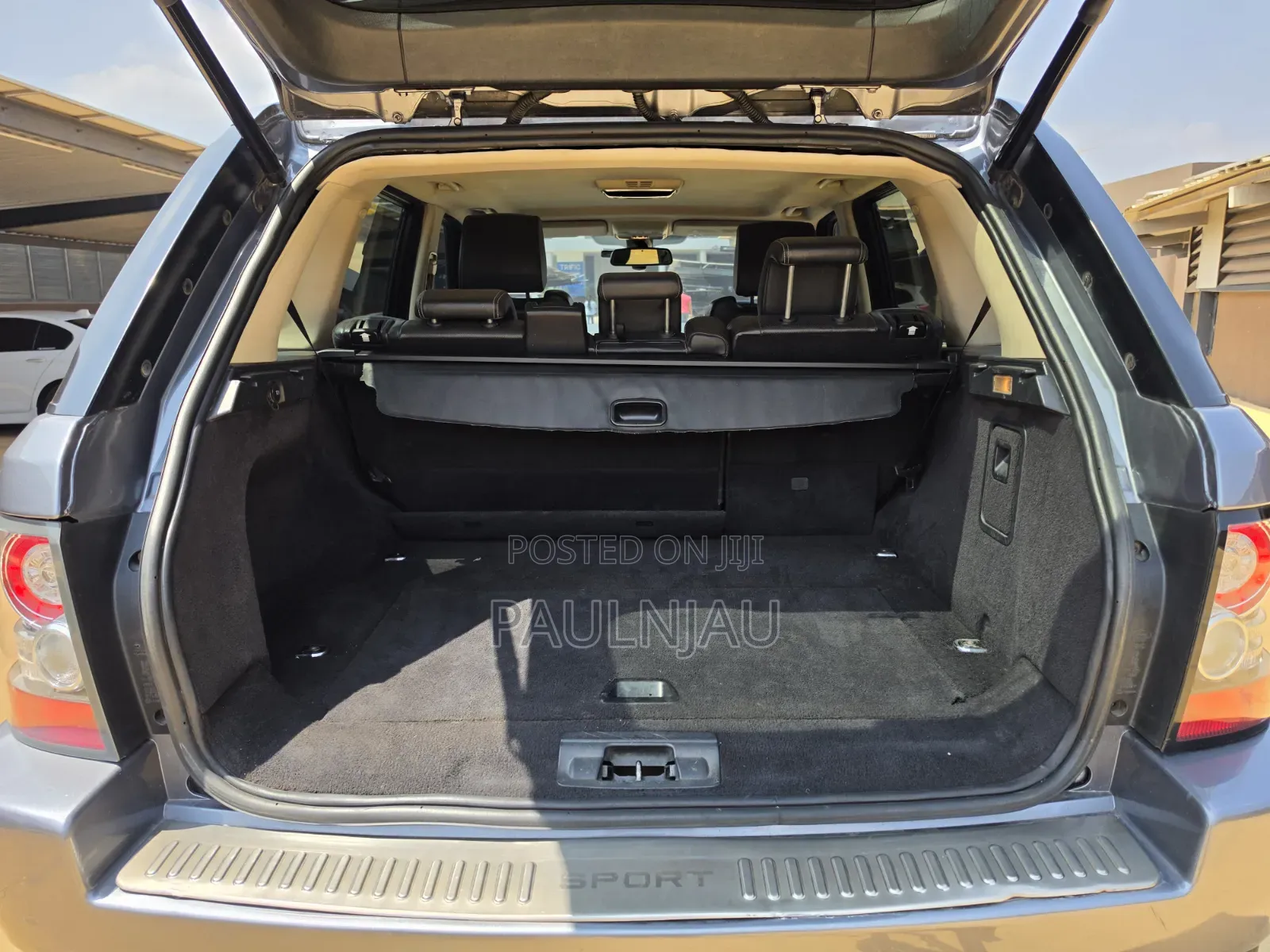 Land Rover Range Rover Sport 2012
