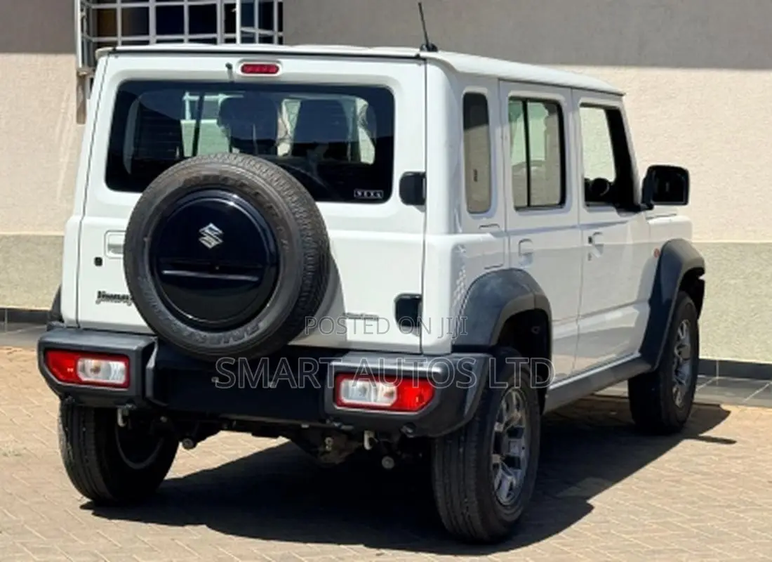 New Suzuki Jimny 2025 Off white