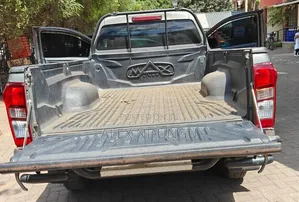 Isuzu D-MAX 2021 Gray